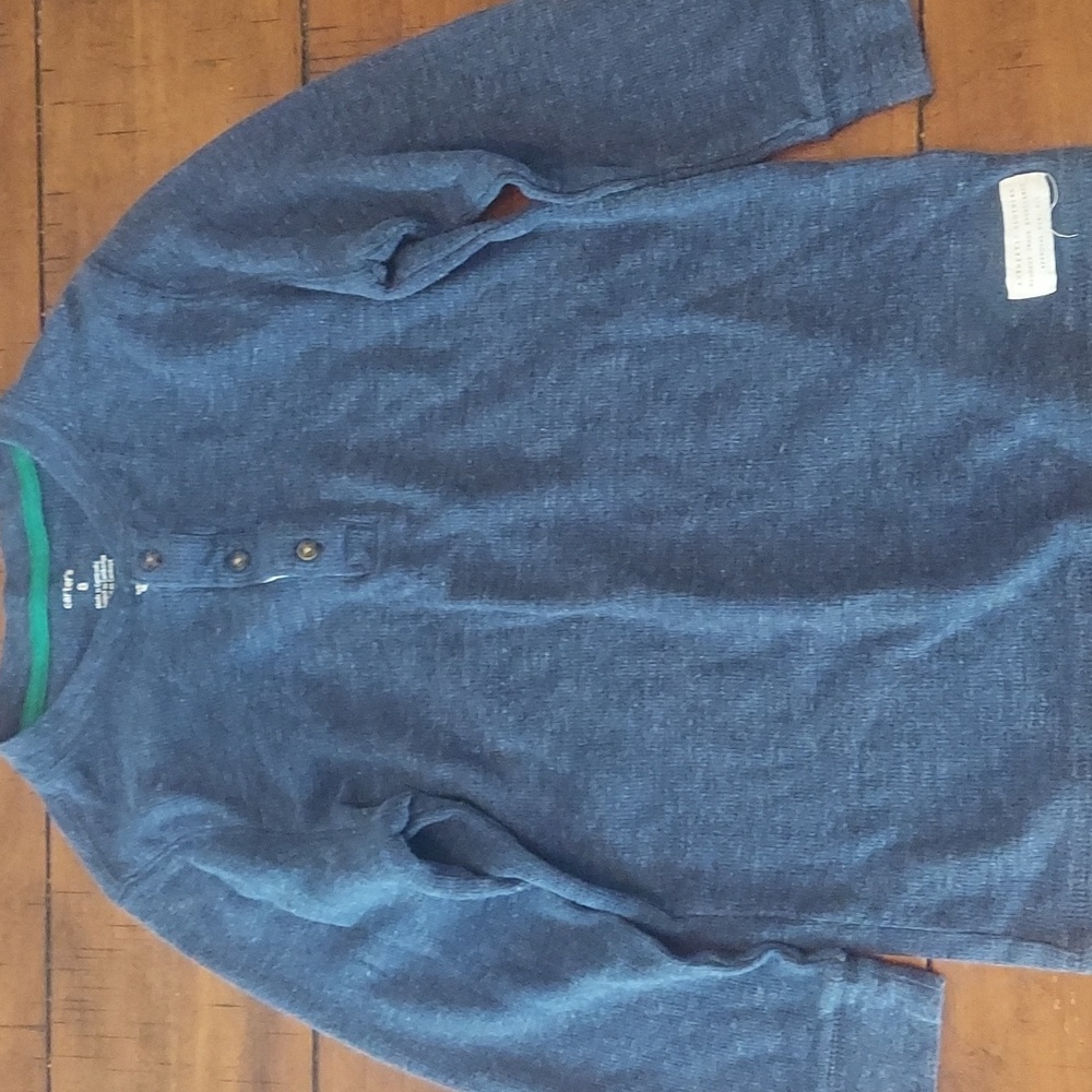 Boys long sleeve shirt, size 8